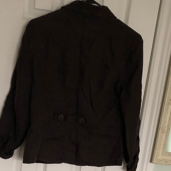 Blazer - Picture 2 of 3